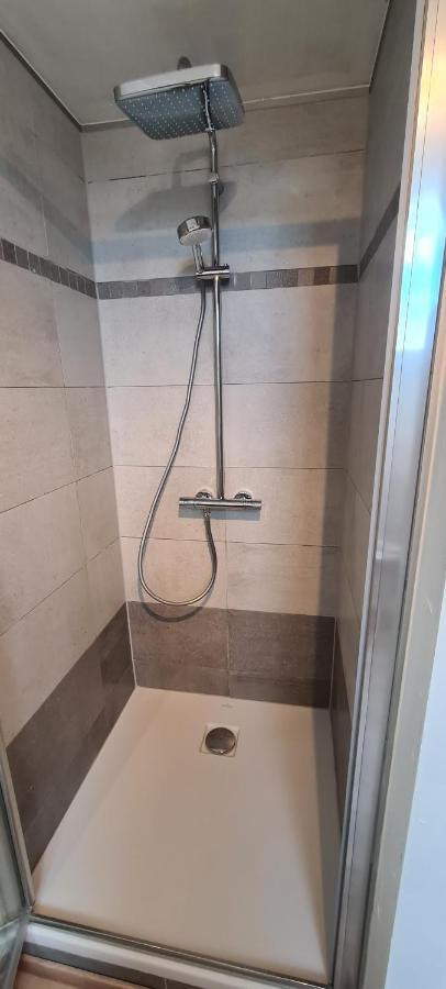 Meubles De Vacances Gite 3 Cles - Les Fres, 4 A 6 Personnes Avec Une Borne Electrique Recharge Voiture Publique Accessible Sur Le Parking Villa Rance Dış mekan fotoğraf